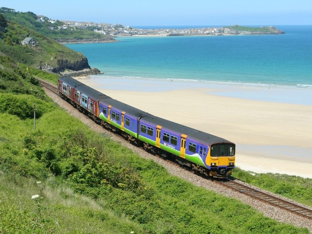 5 Most Scenic Train Journeys in Cornwall