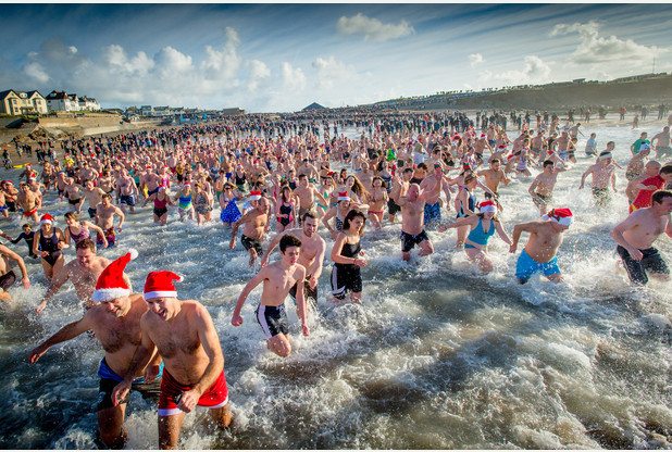 bude-christmas-swim