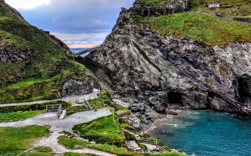 places to visit in cornwall; tintagel
