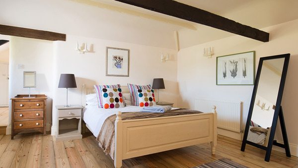 trevigue-holiday-cottage-cornwall-bedroom-1